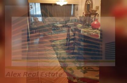 Apartment - 3 Bedrooms - 2 Bathrooms for rent in Kafr Abdo St. - Kafr Abdo - Roushdy - Hay Sharq - Alexandria