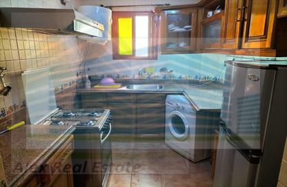 Apartment - 3 Bedrooms - 1 Bathroom for rent in Roushdy St. - Roushdy - Hay Sharq - Alexandria