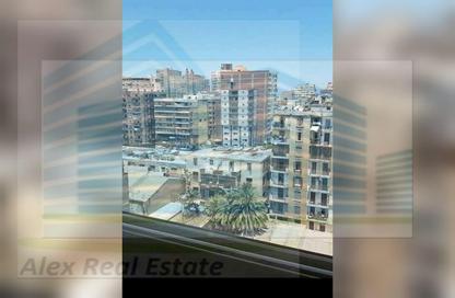 Apartment - 3 Bedrooms - 1 Bathroom for rent in Famous St. - Camp Chezar - Hay Wasat - Alexandria