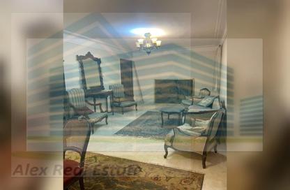 Apartment - 2 Bedrooms - 1 Bathroom for rent in Kafr Abdo St. - Kafr Abdo - Roushdy - Hay Sharq - Alexandria
