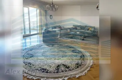 Apartment - 3 Bedrooms - 3 Bathrooms for rent in Al Ghardaqah St. - San Stefano - Hay Sharq - Alexandria