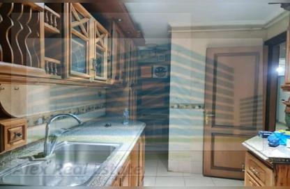 Apartment - 3 Bedrooms - 3 Bathrooms for rent in Al Shaheed Kamal Eldin Salah St. - Smouha - Hay Sharq - Alexandria