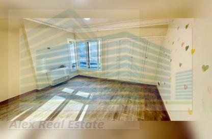 Apartment - 4 Bedrooms - 3 Bathrooms for rent in San Stefano Grand Plaza - San Stefano - Hay Sharq - Alexandria