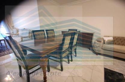 Apartment - 2 Bedrooms - 1 Bathroom for rent in Madkhal Sharkt Al Nakhl Wa Al Handasa St. - Smouha - Hay Sharq - Alexandria