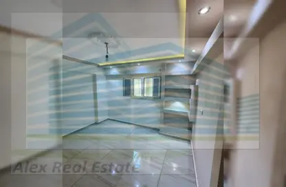 Apartment - 3 Bedrooms - 2 Bathrooms for rent in Al Shaheed Galal El Desouky St. - Waboor Elmayah - Hay Wasat - Alexandria