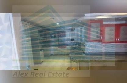 Apartment - 4 Bedrooms - 2 Bathrooms for rent in Al Geish Road - El Mansheya - Hay El Gomrok - Alexandria