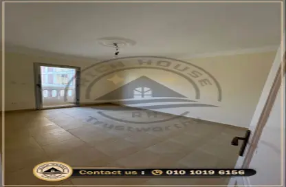 شقة - 3 غرف نوم - 2 حمامات للبيع في شارع الاقصر - كليوباترا - حي شرق - الاسكندرية