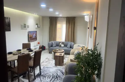 شقة - 3 غرف نوم - 2 حمامات للايجار في مدينتي - القاهرة