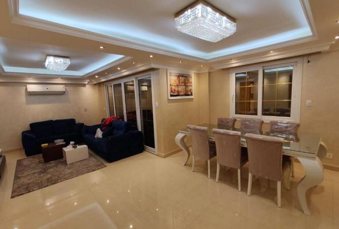 8061120 - Property Image 2