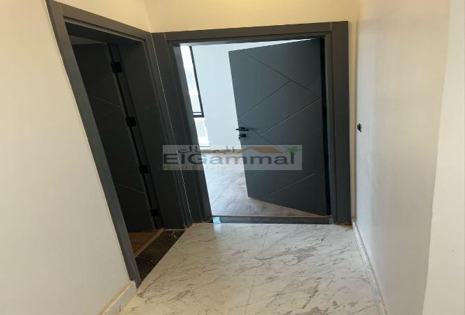 73489092 - Property Image 3