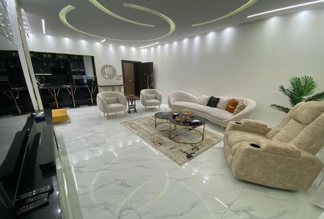 7833607 - الصورة الرئيسية للعقار