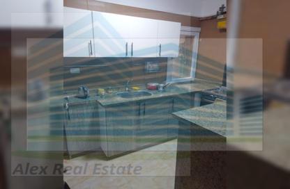 Apartment - 2 Bedrooms - 1 Bathroom for rent in Al Geish Road - Laurent - Hay Sharq - Alexandria
