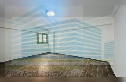Office Space - Studio - 2 Bathrooms for rent in Khalil Mutran St. - Saba Basha - Hay Sharq - Alexandria