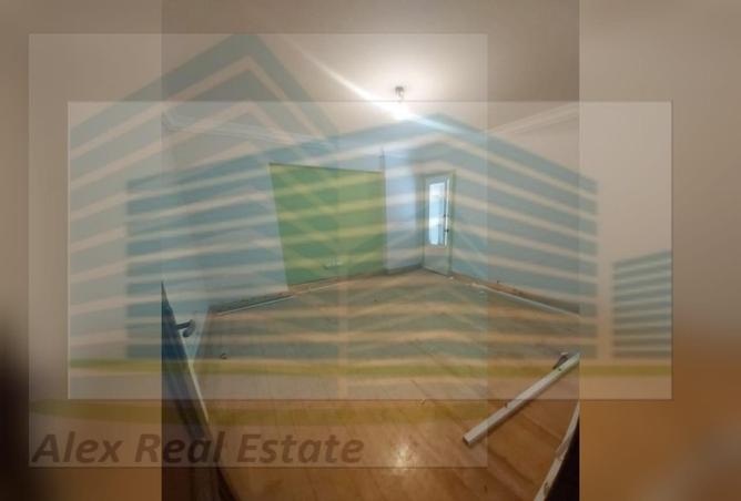 6786523 - Property Image 2