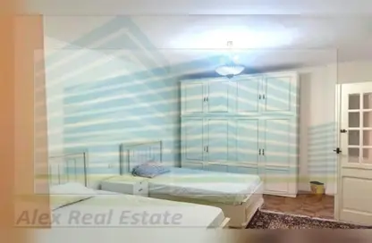 Apartment - 3 Bedrooms - 2 Bathrooms for rent in Al Ghardaqah St. - San Stefano - Hay Sharq - Alexandria