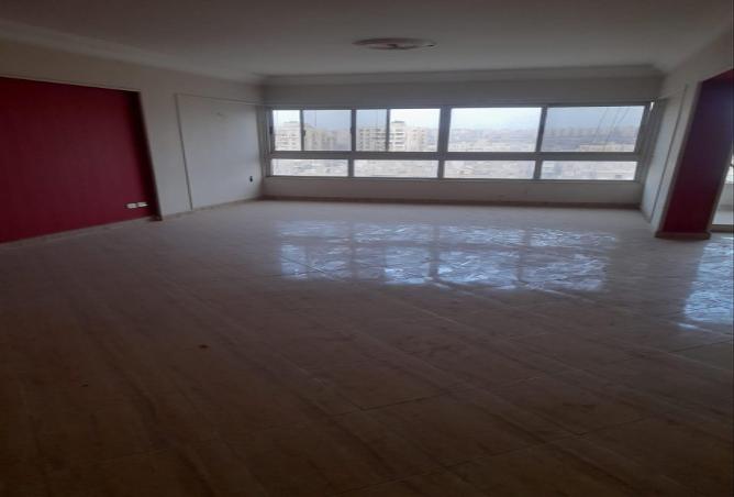 7057141 - الصورة الرئيسية للعقار