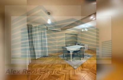 Apartment - 2 Bedrooms - 1 Bathroom for rent in Smouha Square - Smouha - Hay Sharq - Alexandria