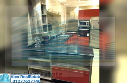 Apartment - 2 Bedrooms - 1 Bathroom for rent in Smouha Square - Smouha - Hay Sharq - Alexandria