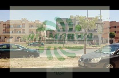 شقة - 2 غرف نوم - 1 حمام للبيع في الحي العاشر - الشيخ زايد - الجيزة