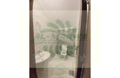 Apartment - 4 Bedrooms - 3 Bathrooms for sale in Al Hekma St. - Sheikh Zayed City - Giza