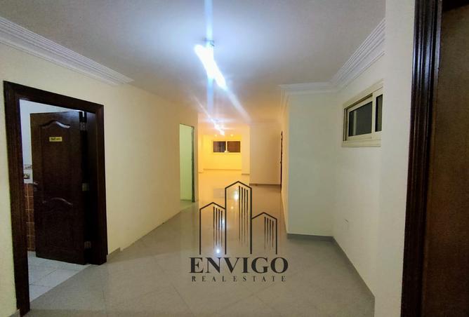 8575027 - Property Image 2