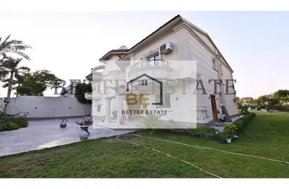 قصر - 8 غرف نوم - 7 حمامات للبيع في جولف سيتي - مدينة العبور - القليوبية