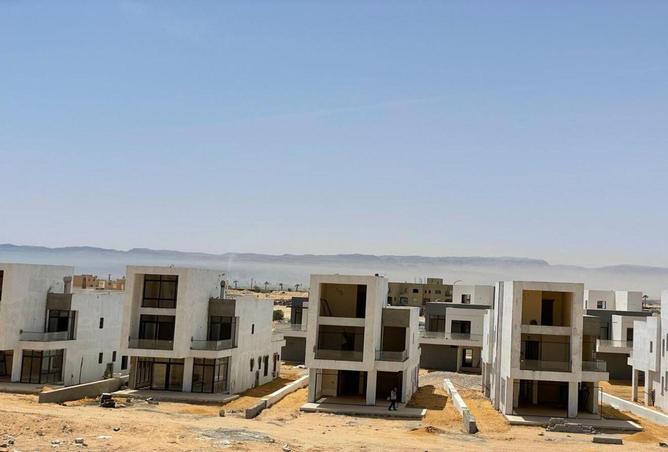 8120690 - Property Main Image