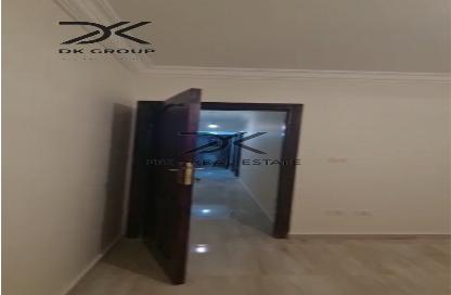 شقة - 3 - 2 للبيع في شارع مدرسة الريادة - سموحة - حي شرق - الاسكندرية