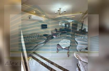 Apartment - 3 Bedrooms - 2 Bathrooms for rent in Al Geish Road - Glim - Hay Sharq - Alexandria
