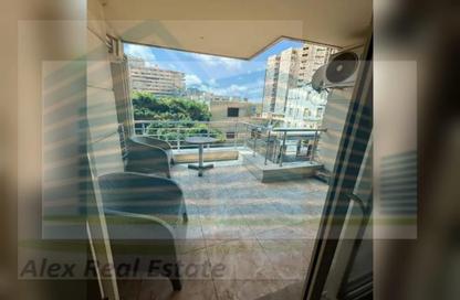 Apartment - 3 Bedrooms - 2 Bathrooms for rent in Al Geish Road - Glim - Hay Sharq - Alexandria