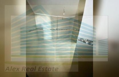 Apartment - 3 Bedrooms - 2 Bathrooms for rent in Smouha Square - Smouha - Hay Sharq - Alexandria