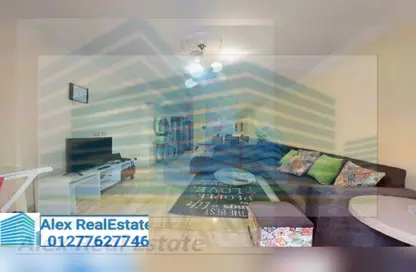 Apartment - 3 Bedrooms - 1 Bathroom for rent in Al Geish Road - Cleopatra - Hay Sharq - Alexandria