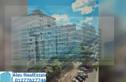 Apartment - 3 Bedrooms - 2 Bathrooms for rent in Omar Lotfy St. - Ibrahimia - Hay Wasat - Alexandria