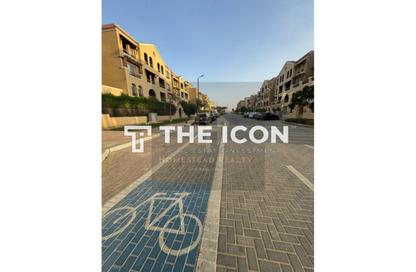 Apartment - 3 Bedrooms - 3 Bathrooms for sale in Maadi View - El Shorouk Compounds - Shorouk City - Cairo