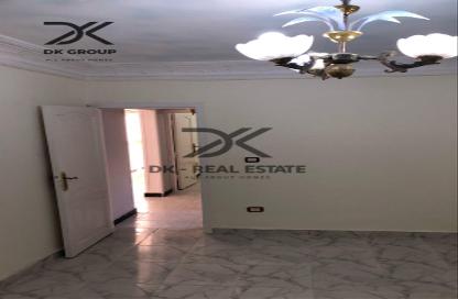 Apartment - 2 - 1 for sale in Smouha - Hay Sharq - Alexandria