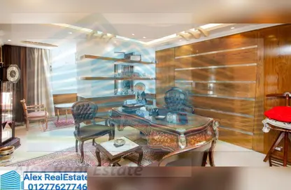 مساحات مكتبية - استوديو - 1 حمام للايجار في شارع أسطنبول-صلاح مصطفى - السلطان حسين - محطة الرمل - حي وسط - الاسكندرية