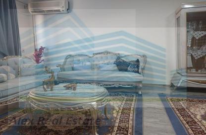 Apartment - 2 Bedrooms - 1 Bathroom for rent in Al Geish Road - Glim - Hay Sharq - Alexandria