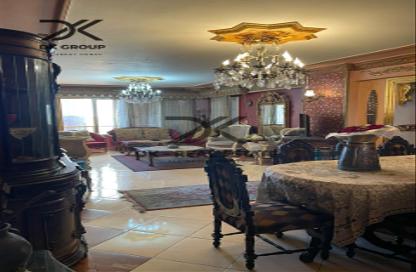 شقة - 3 - 1 للبيع في شارع رشدي - رشدي - حي شرق - الاسكندرية