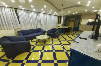 Apartment - 3 Bedrooms - 2 Bathrooms for rent in Abd Al Hamid Lotfy St. - 8th Zone - Nasr City - Cairo