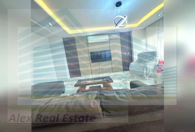 7033299 - Property Main Image