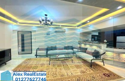 Apartment - 2 Bedrooms - 2 Bathrooms for rent in Shaarawy St. - Laurent - Hay Sharq - Alexandria
