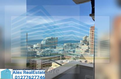 Apartment - 3 Bedrooms - 2 Bathrooms for rent in Al Geish Road - Cleopatra - Hay Sharq - Alexandria
