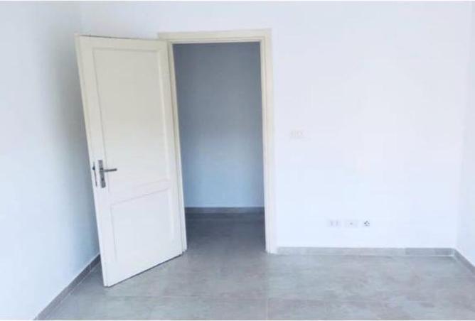 8026086 - Property Image 3