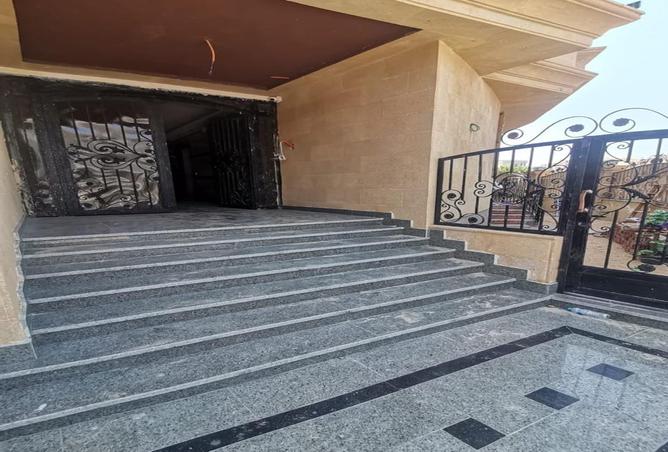 6867994 - Property Image 2