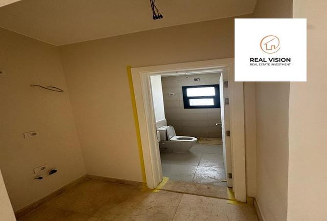 7043468 - صورة العقار 2