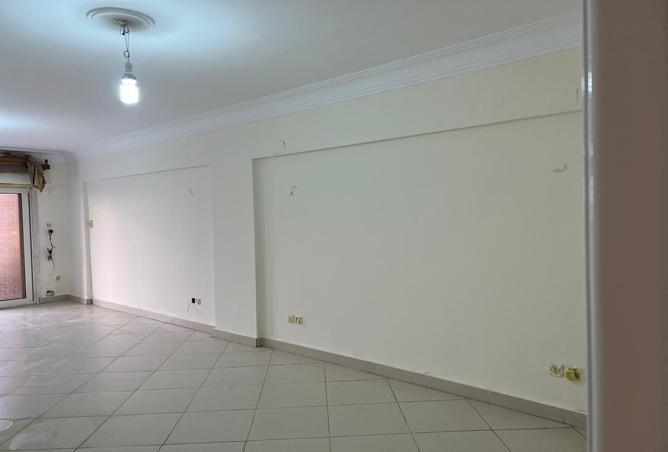 6605398 - Property Main Image