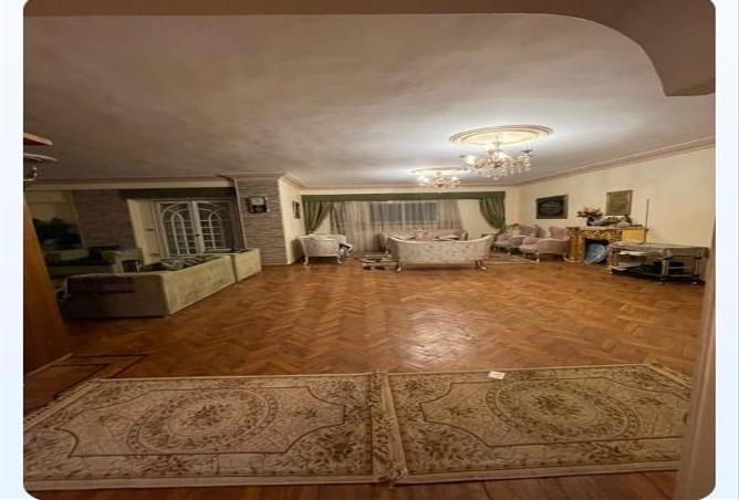 6831929 - Property Image 2