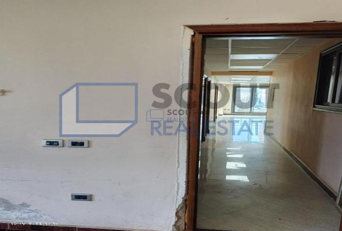 6896064 - صورة العقار 3