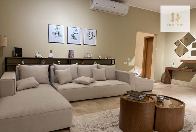 8367673 - Property Image 2