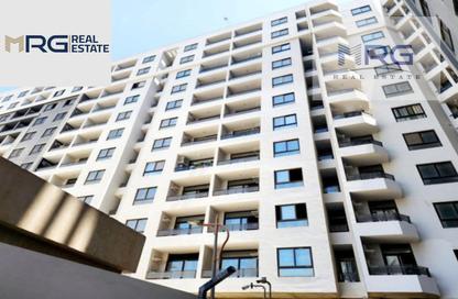 Apartment - 3 Bedrooms - 2 Bathrooms for sale in Katameya Gate - El Katameya Compounds - El Katameya - New Cairo City - Cairo Apartment - 3 Bedrooms - 2 Bathrooms for sale in Katameya Gate - El Katameya Compounds - El Katameya - New Cairo City - Cairo